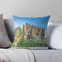Castell de Balsareny (Catalonia) - Throw Pillow