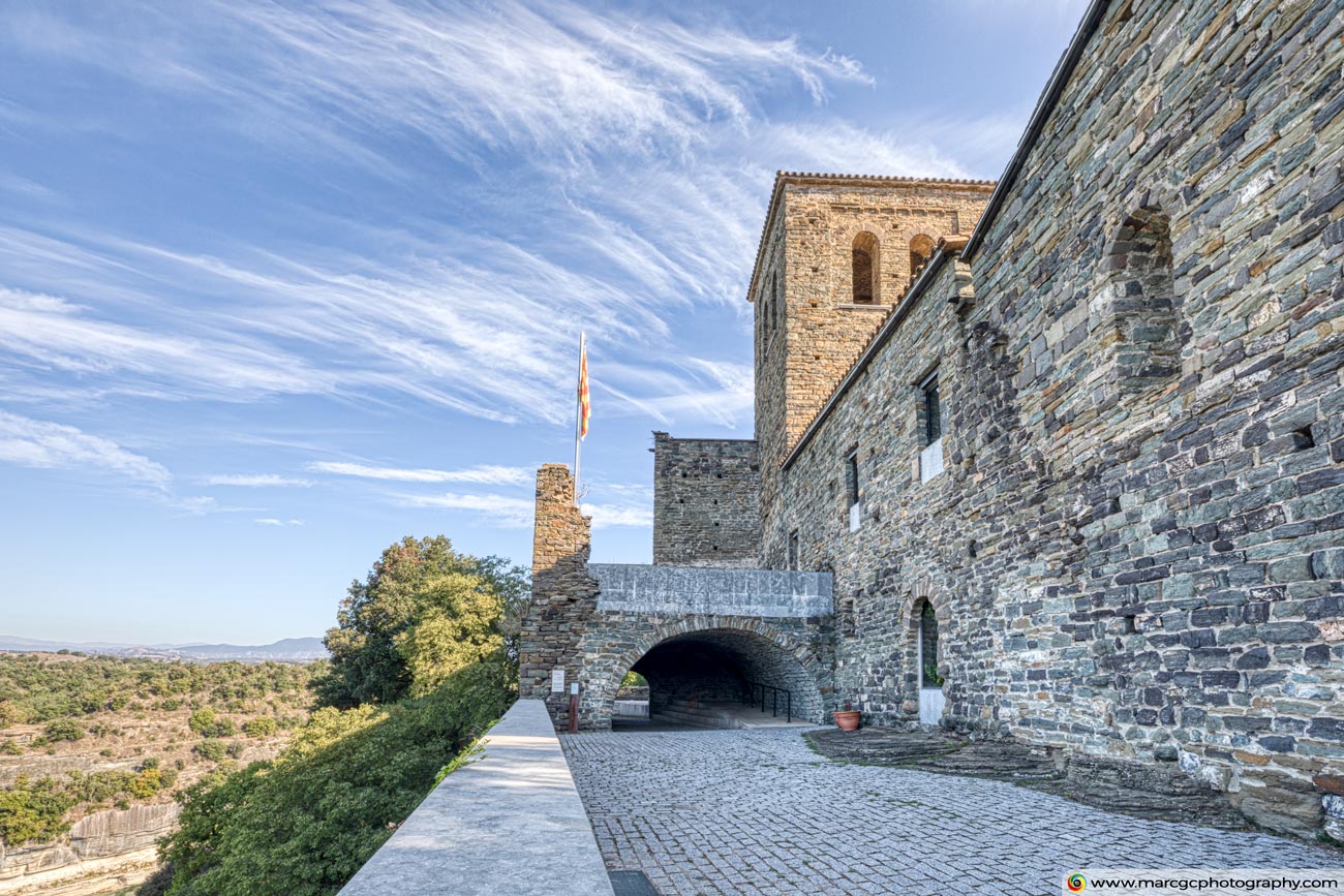 Sant Pere de Casserres, Entrance (Catalonia)